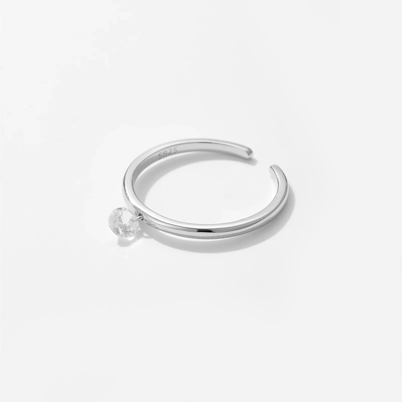 Circle Diamond Ring - Image 3
